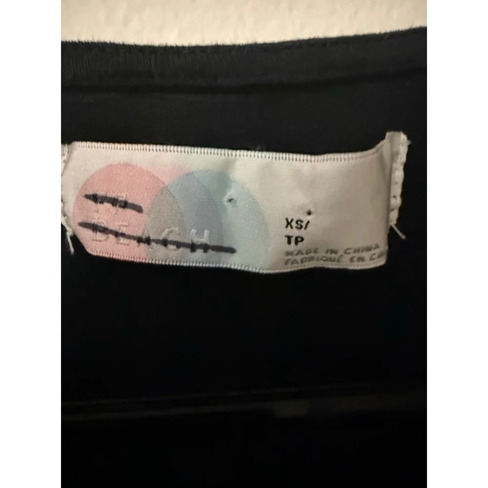 Women's FP BEACH Black Long Sleeve Cropped DOUBLE FRONT TIE TOP XS - Picture 2 of 3